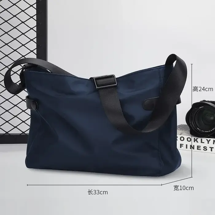 Homme décontracté grande capacité sac Menger léger simple épaule bandoulière Faion coréen Sle diagonale sac bolsas para hombre