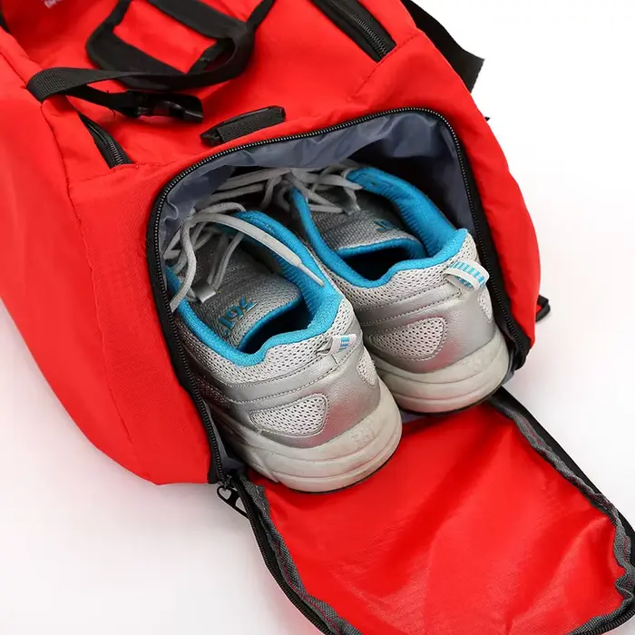 Sac de sport avec espace séparé pour chaussures