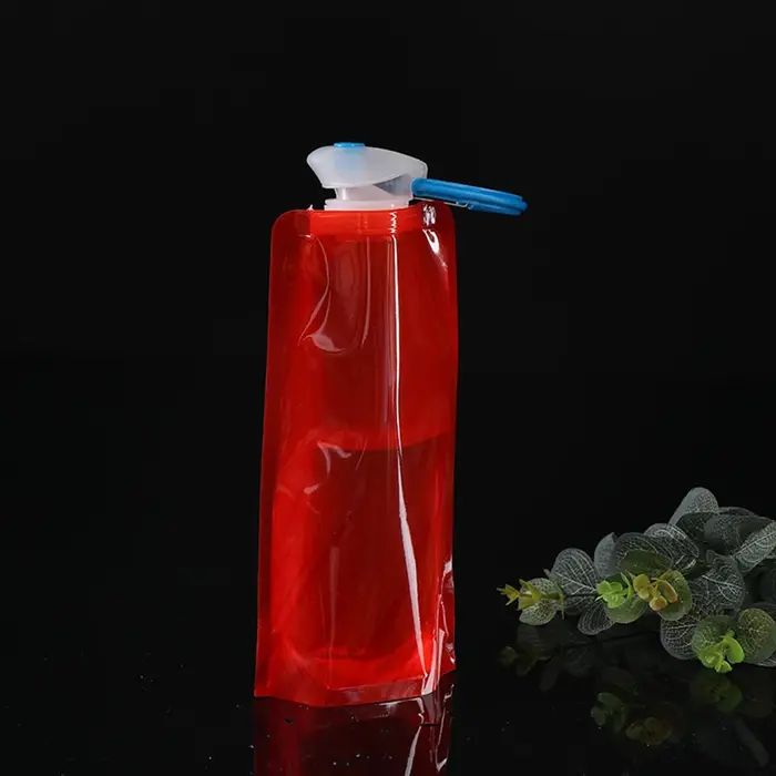 Flcopropriété à eau pliable avec mousqueton