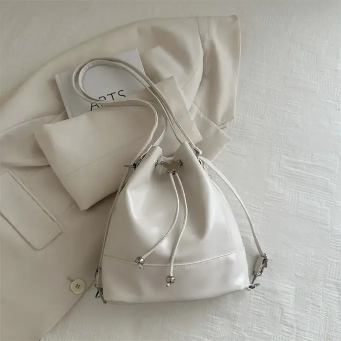 Sac à dos tendance style preppy en PU avec nœud