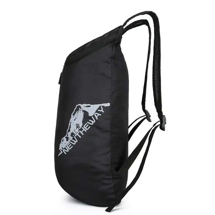Sac à dos léger pliable ultraléger pour l'extérieur