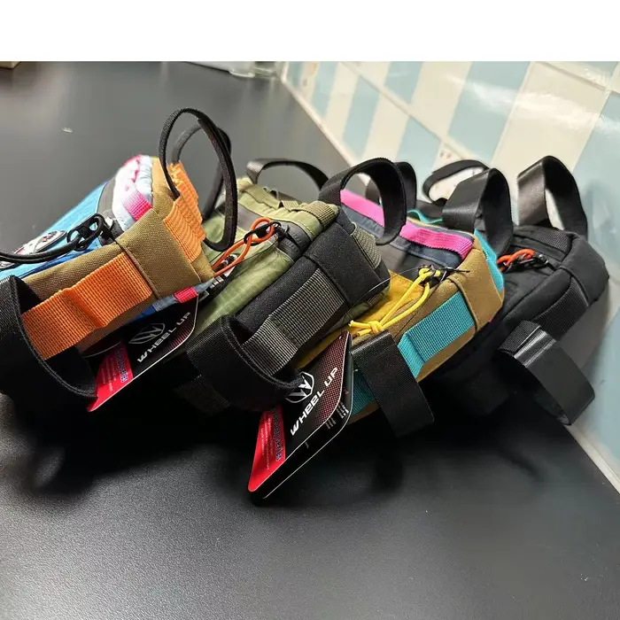 Sac triangulaire étanche pour vélo de montagne