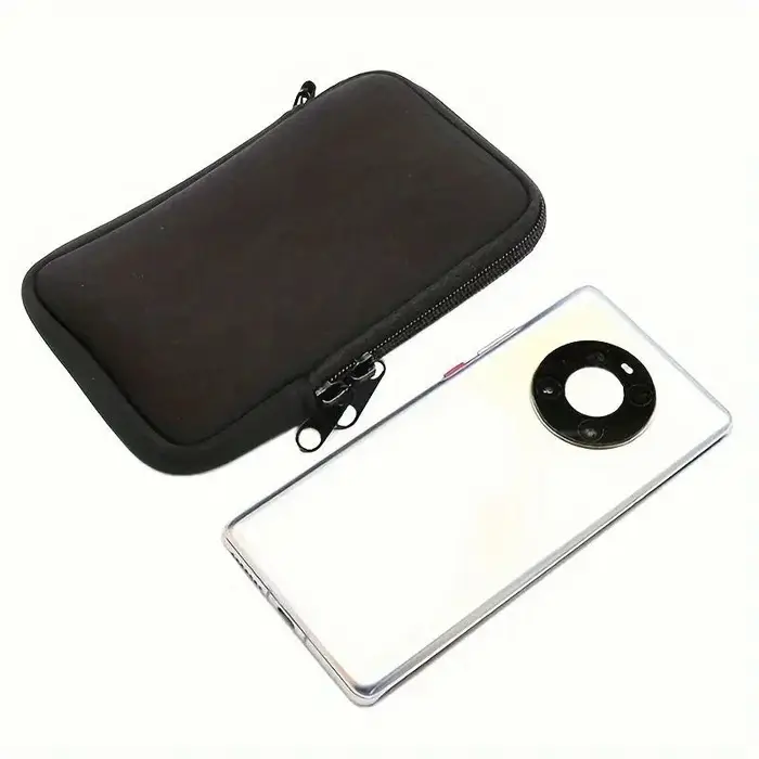 Pochette pour téléphone avec lanière
