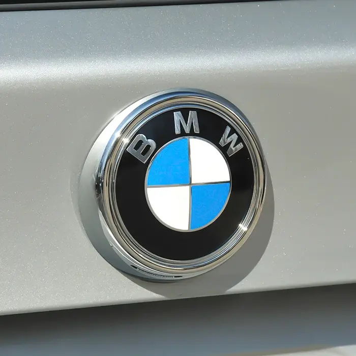 Logo ABS automobile, logo bleu et blanc