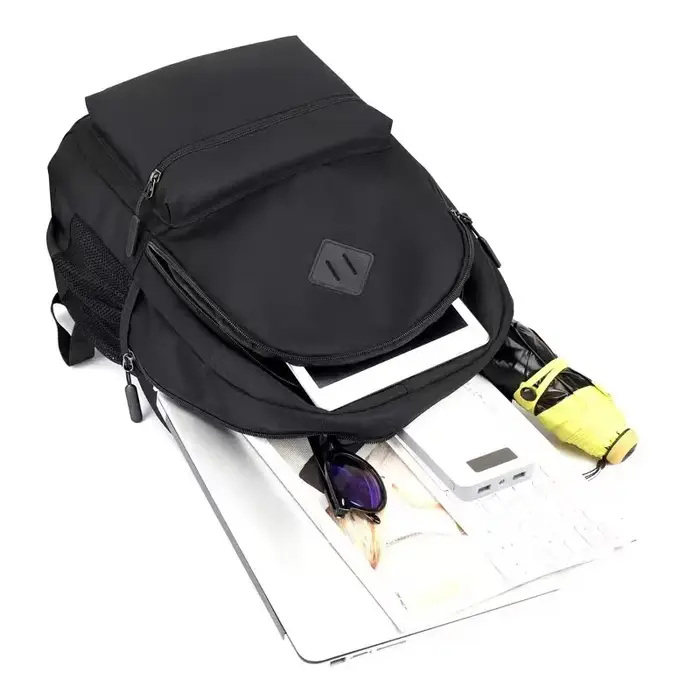 Nouveau sac à dos noir à la mode sac d'école décontracté pour les déplacements quotidiens voyages en plein air cadeaux de Festival