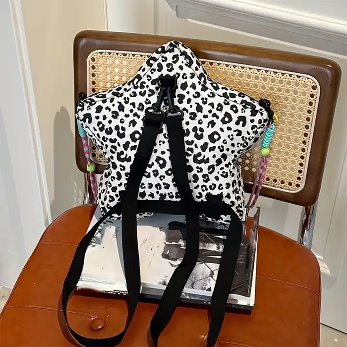 Sac à dos en forme d'étoile imprimé léopard pour femmes