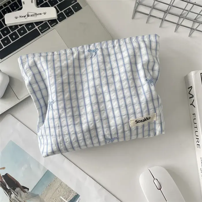 Nouveau sac de maman de couleur bleue, sac de maquillage brodé avec nœud papillon, sac à couches pou