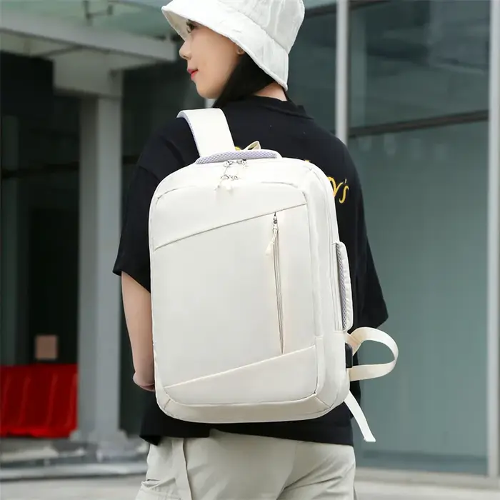 Sac à dos de loisirs à la mode européenne et américaine