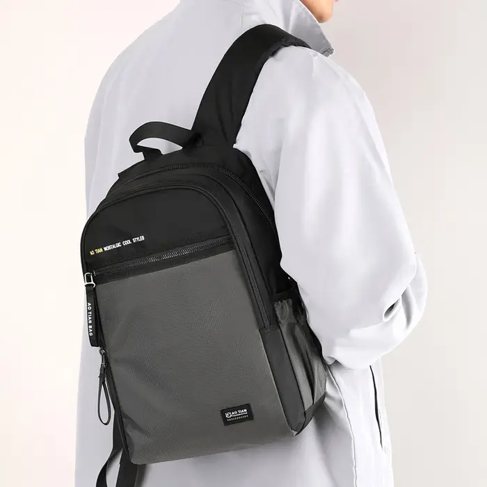 Sac à dos léger pour ordinateur portable pour homme