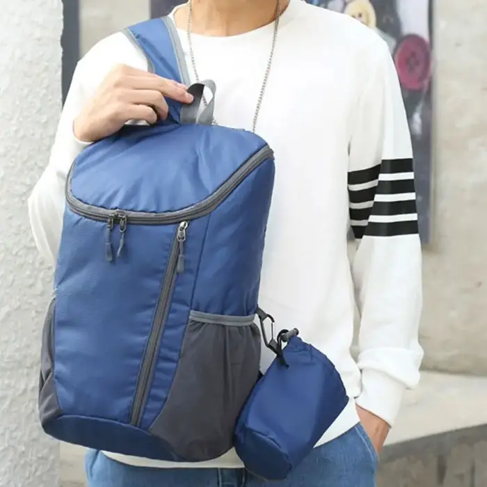 Sac à dos de randonnée léger et imperméable de grande capacité 20L