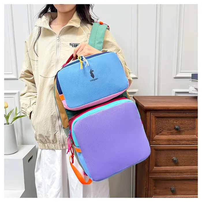Sac à dos color block avec plusieurs compartiments
