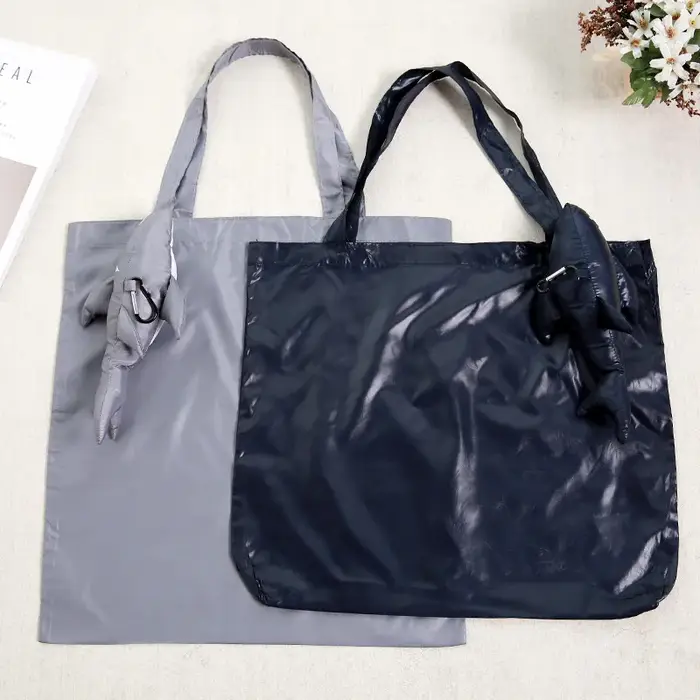 Sac requin enduit imperméable brillant tissu
