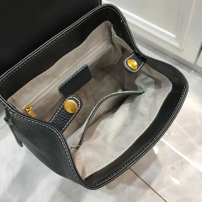 Sac à dos en cuir naturel fait à la main de luxe pour femmes