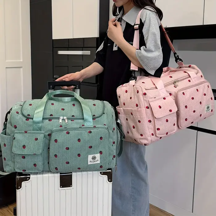 Sac de voyage fraise, sac à bagages en velours côtelé de grande capacité