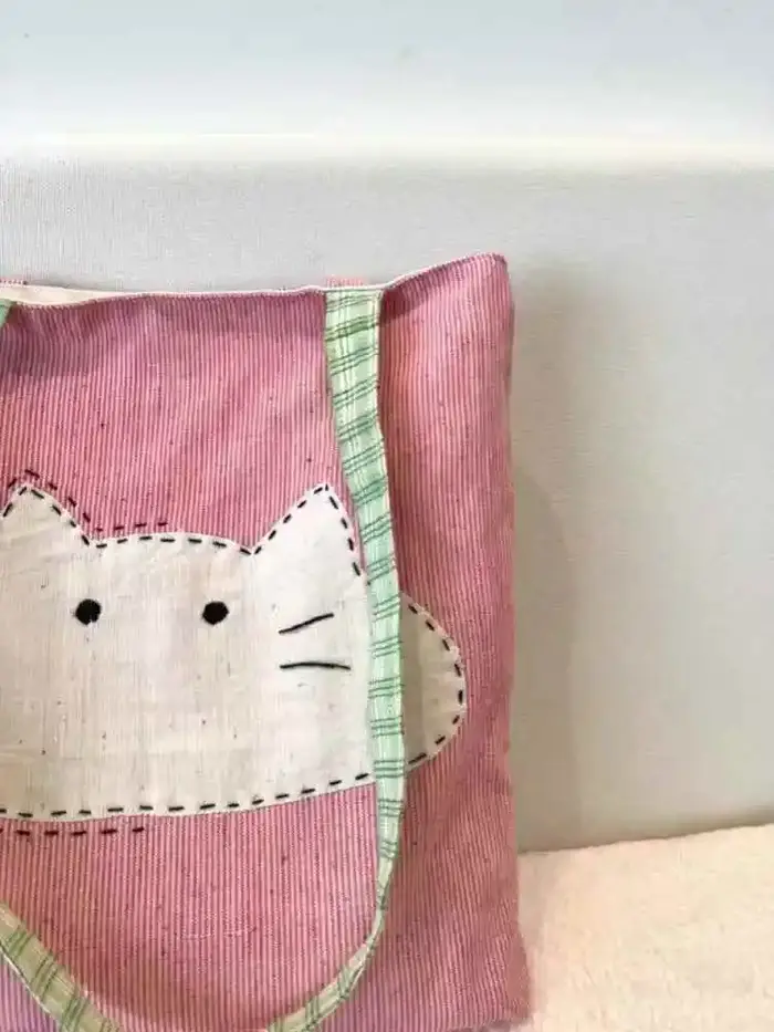 2025 nouveau sac en tissu à bandoulière unique japonais polyvalent et simple sac en toile pour femmes sac de transport artistique chat de dessin animé mignon