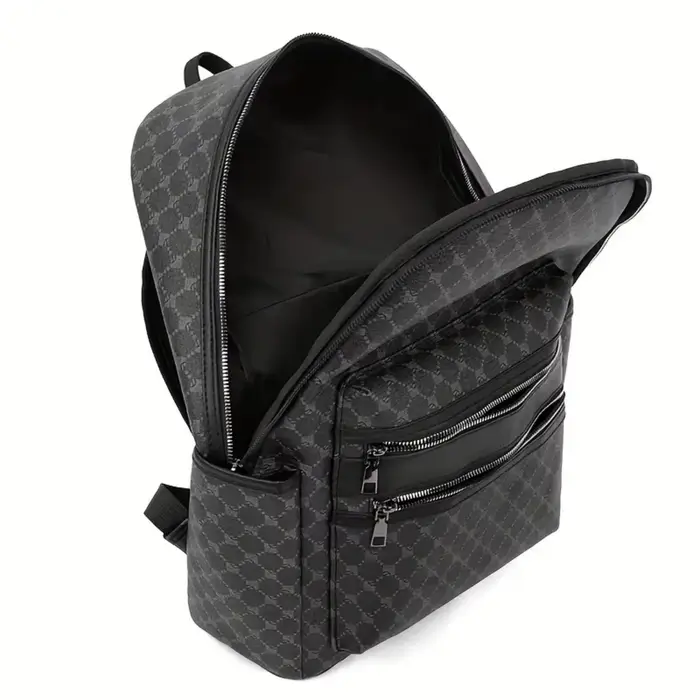 Sac à dos noir à la mode
