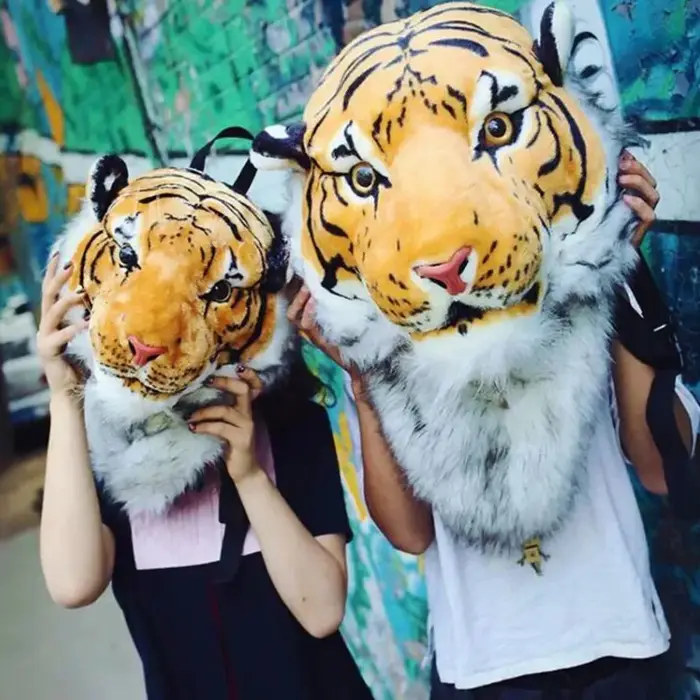 GD Tiger Head Sac à bandoulière 2025 Lion Sac à dos Street Trend Personnalité drôle Star Même grande capacité Couple Sac de voyage unisexe