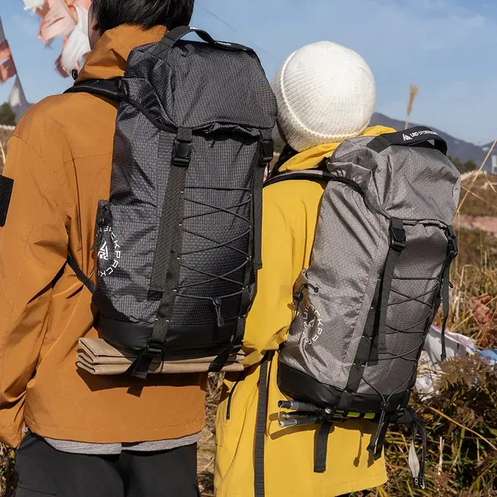 Sac à dos de grande capacité pour la randonnée en plein air, imperméable et isolant thermiquement, sac à dos de pique-nique et de voyage, sac de rangement pour réduire la charge