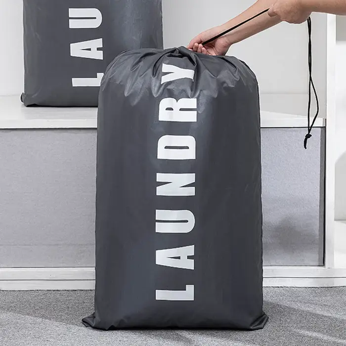 Sac à linge haute capacité avec cordon de serrage - Pochette de rangement de voyage lavable en machine pour vêtements sales - Accessoire de salle de bain
