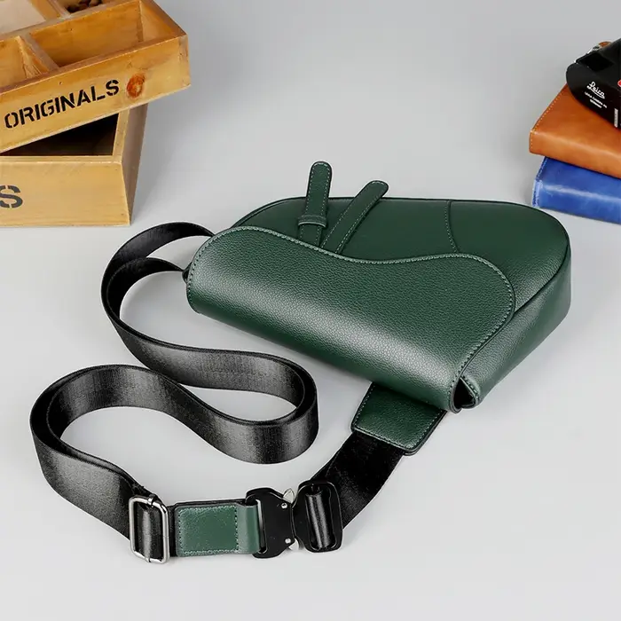 Nouveau sac à bandoulière de selle pour hommes sac
