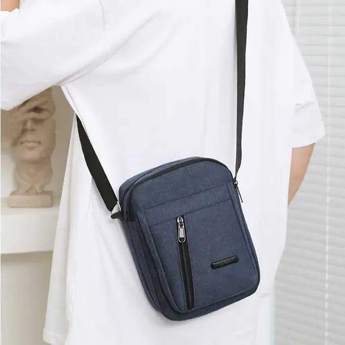 Sac à bandoulière en toile de Sport pour hommes polyvalent réglable adapté aux vêtements d'affaires et décontractés parfait pour les sacs à main de voyage Bolsa