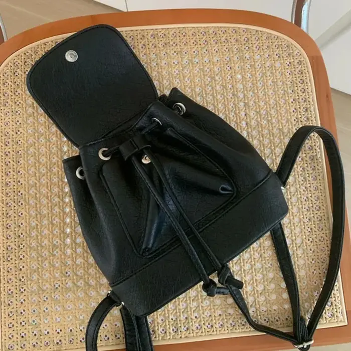 Petits sacs à dos de mode