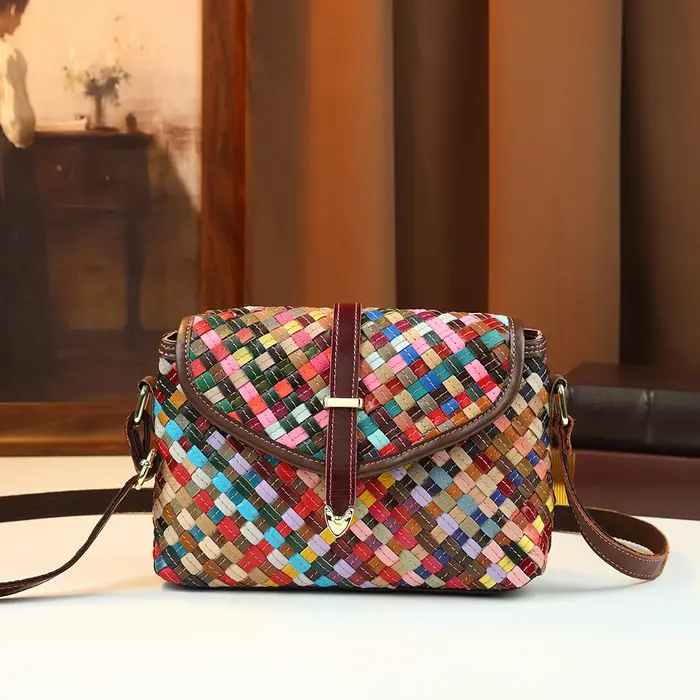 Sac bandoulière bohème en cuir véritable tissé à la main pour femme