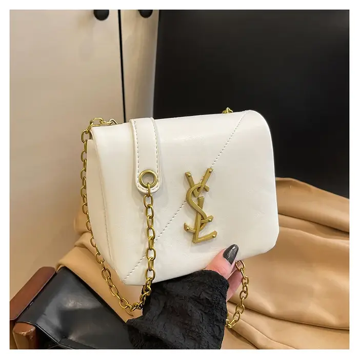 Sac à bandoulière matelassé et rembourré pour femme, style décontracté et tendance, collection 2026
