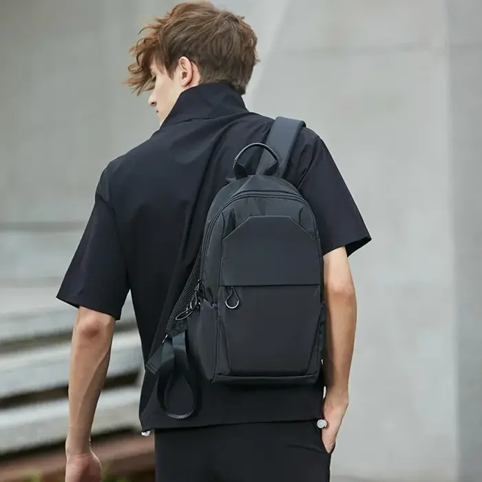Petits sacs à dos de sport en plein air pour hommes