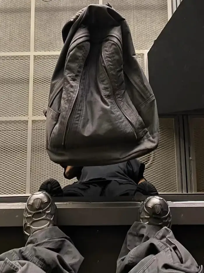 Sac à Dos en Toile Noire Unisexe