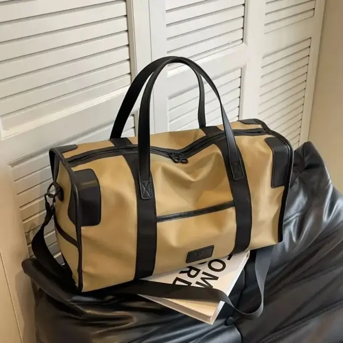 Sac fourre-tout avec séparation sèche et humide