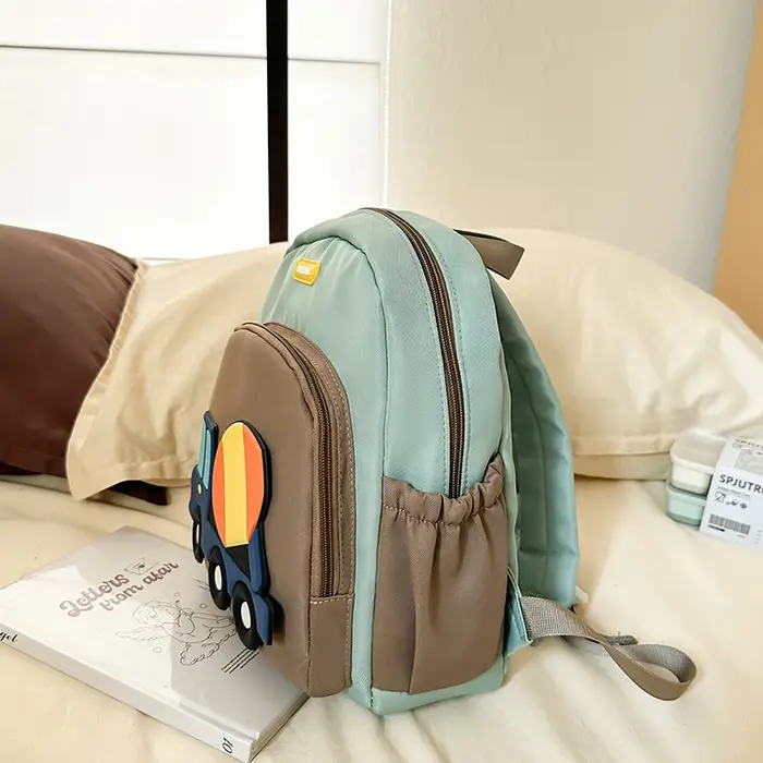 Sac à dos de dessin animé ludique