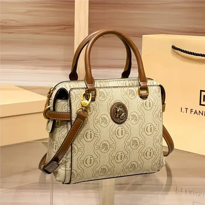 Sac messager chic en cuir pour femmes élégantes - Sac bandoulière classique et élégant de marque de créateur renommée