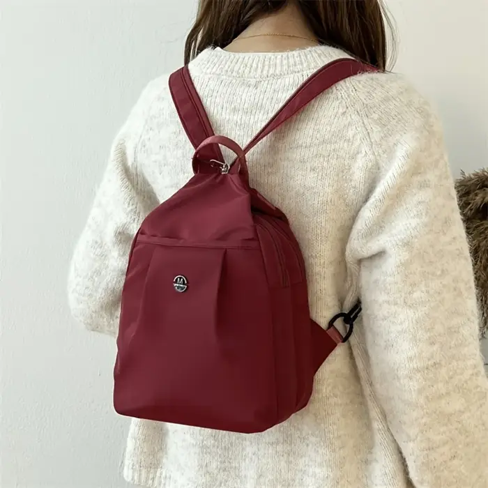 Mini sac à dos pour femme : sac à bandoulière simple