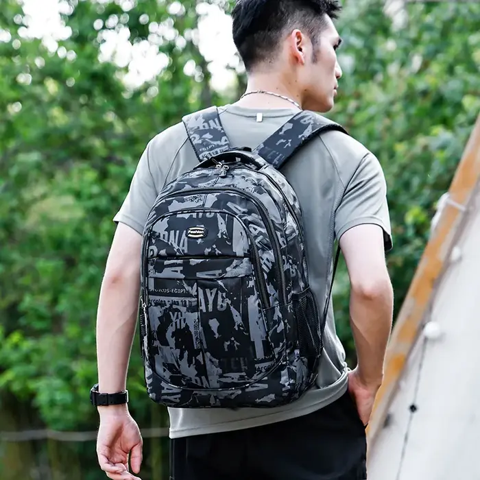 Sac à dos d'étudiant de style camouflage imprimé à la mode pour garçons