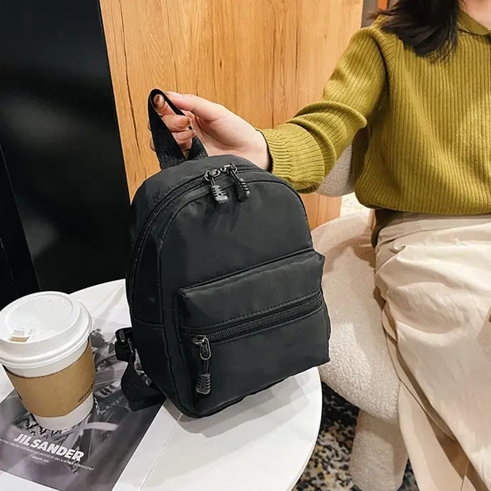 Mini sacs à dos tendance en Nylon pour femmes