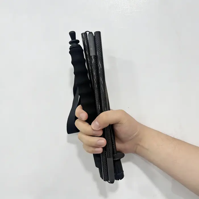 Bâtons de randonnée 110g 100% carbone pliables ultralégers 5 sections