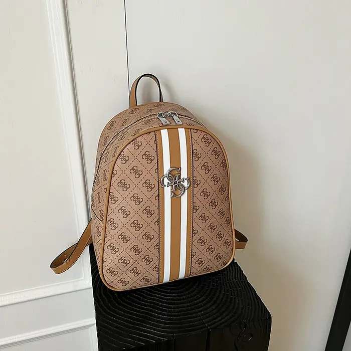 Nouveau Sac à Dos Femme 2026, Tendance et Polyvalent, Grande Capacité, Léger, Idéal pour les Trajets