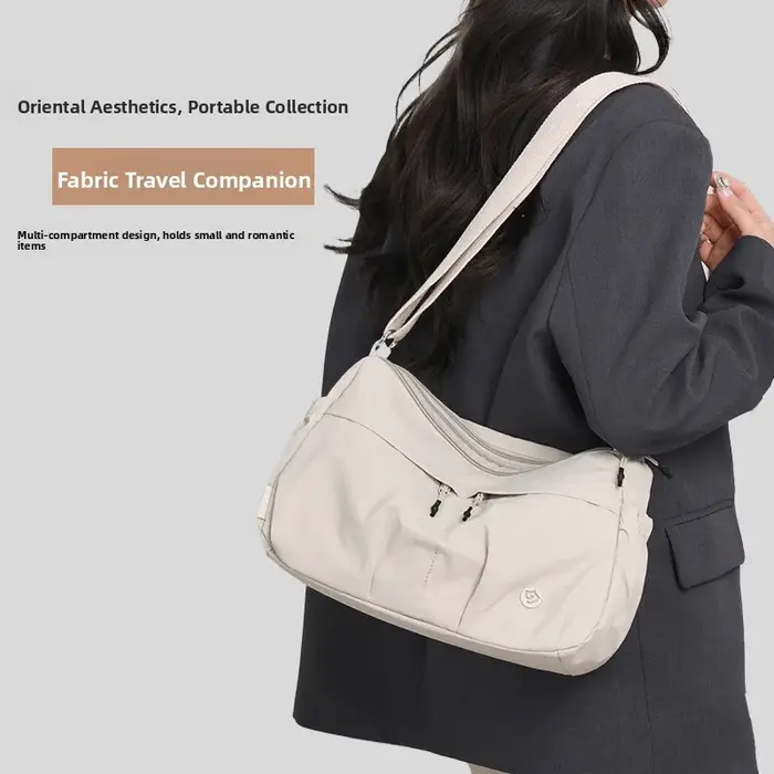 Nouveau Sac Bandoulière en Nylon Macaron 2026 – Style Urbain Minimaliste