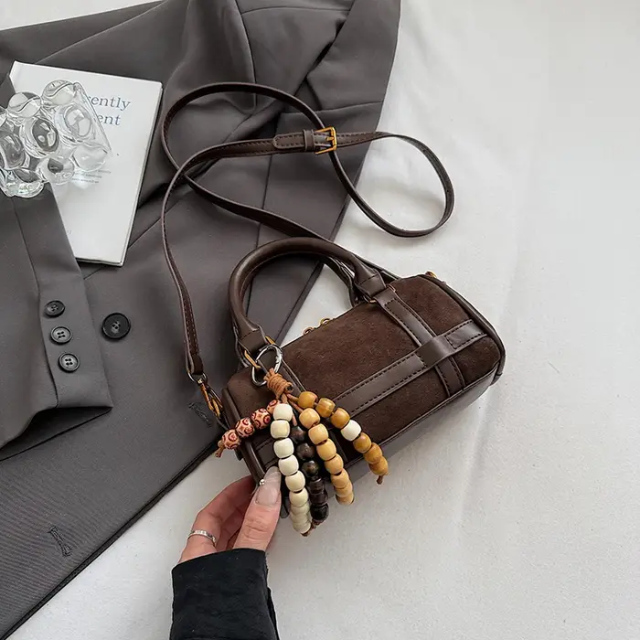 Mini petit sac femmes 2025 polyvalent hiver daim cuir épaule sac à bandoulière dames concepteur Boston sac à main sac à café