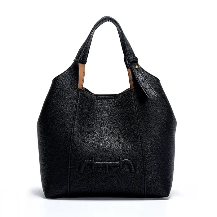 Sac fourre-tout pour femme 2026, nouveau sac à main noir simple grande capacité, sac de navetteur po