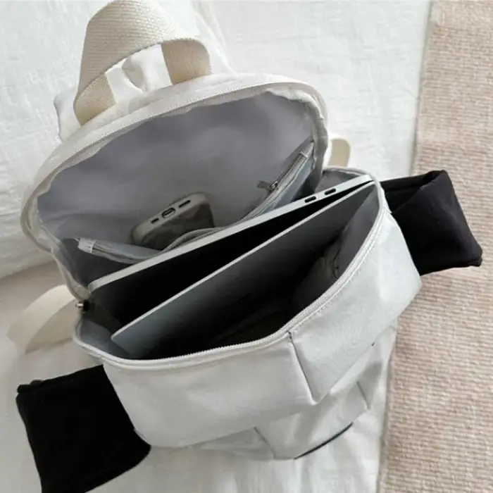 Nouveau sac à dos de voyage polyvalent décontracté de grande capacité à la mode 2024 sac à dos concis mignon