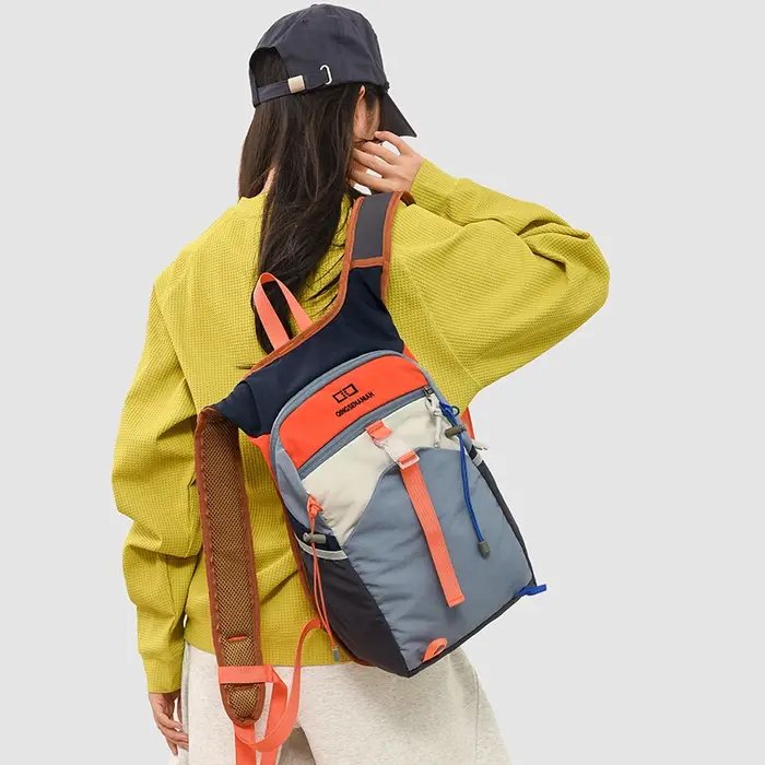 Nouveau sac à dos de voyage tendance aux couleurs contrastées