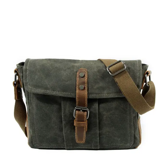 Nouveaux hommes rétro sacs de messager décontracté toile imperméable Simple sac à bandoulière Section transversale huile