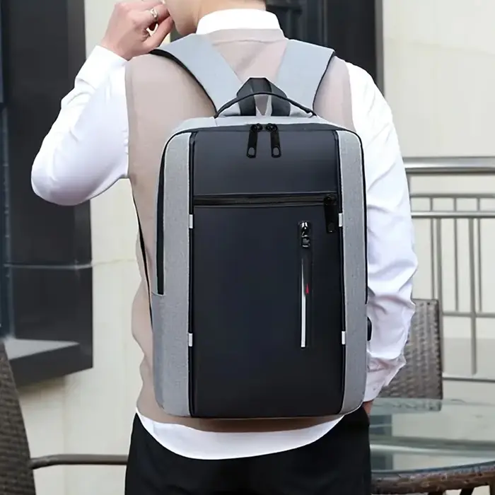 Sac à dos pour ordinateur portable d'affaires