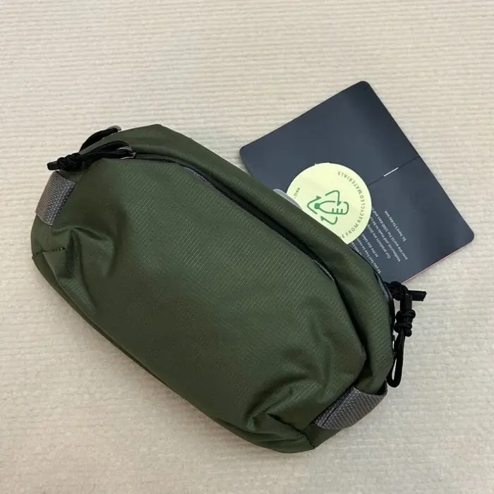 Sac de poitrine magnétique Venture Ready Sling 2.5L Explorer
