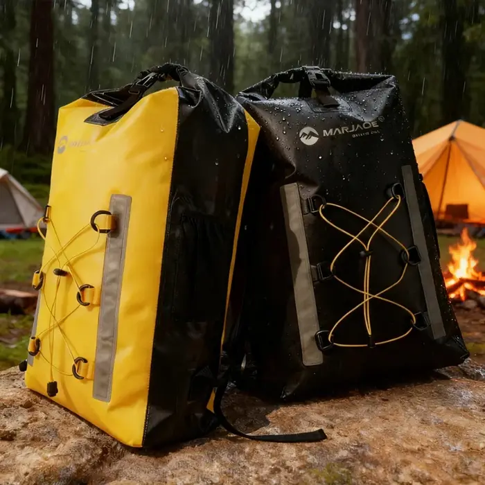 Sac à dos étanche 30L pour activités de plein air-sac de sport de séparation sèche et humide avec bandes réfléchissantes