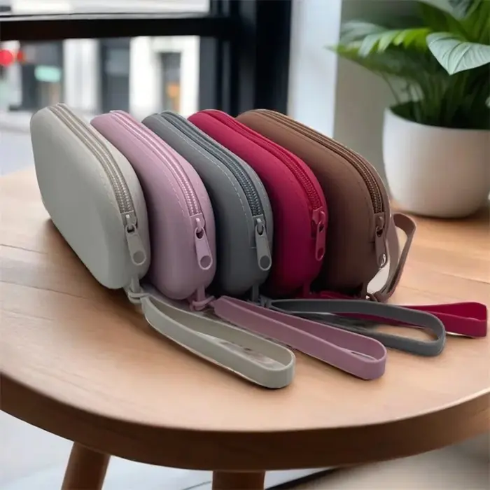 Sac à cosmétiques ovale en Silicone