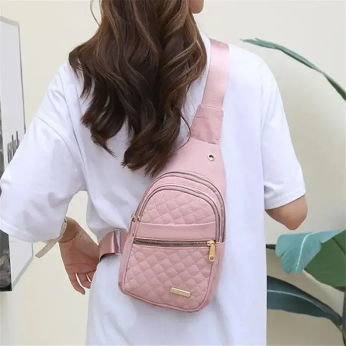 Sac banane matelassé de couleur unie