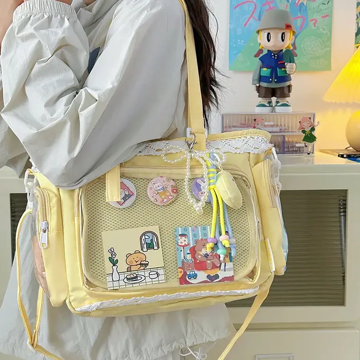 Sacs bandoulière style universitaire pour fille